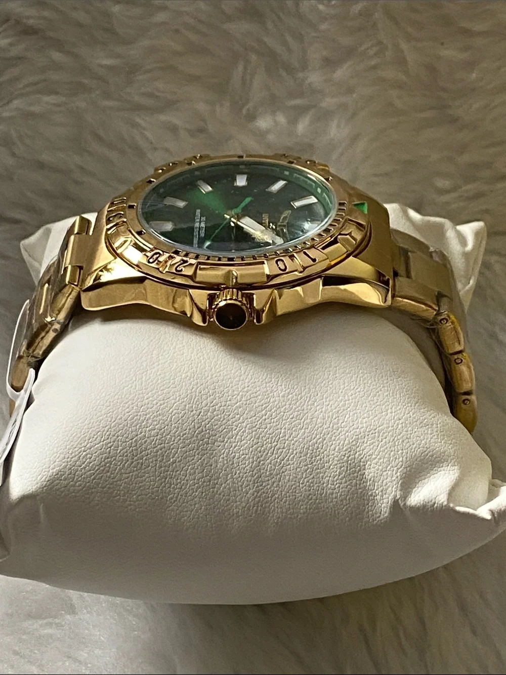NEW Invicta Specialty Gold Watch with Green Dial. Men’s Watch, 42 mm